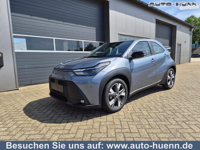Toyota Aygo X - Pure 1.5 Hybrid 116PS Automatik Sitzheizung Klimaautomatik R&uuml;ckf.Kamera AbstandsTempomat Nebelscheinw. Multifunktionslenkrad Bluetooth Touchscreen Apple CarPlay + Android Auto 2xKeyless