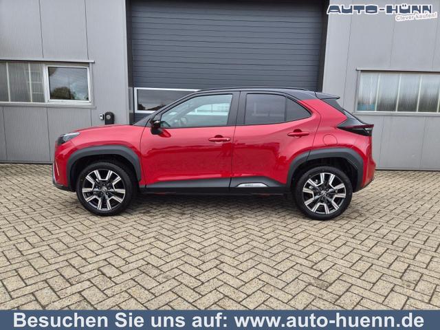 Toyota Yaris - Cross 1.5-l 130PS HEV Automatik Style Matrix-LED 4xKamera elektr. Heckklappe Sitzheizung Lenkradheizung Klimaautomatik Navi Bluetooth wireless Apple CarPlay + Android Auto ACC PDC v+h 18"LM