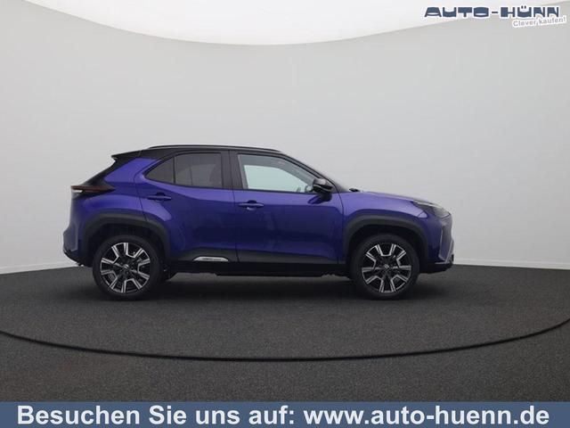 Toyota Yaris Cross - 1.5-l 130PS HEV Automatik Style Matrix-LED 4xKamera elektr. Heckklappe Sitzheizung Lenkradheizung Klimaautomatik Navi Bluetooth wireless Apple CarPlay + Android Auto ACC PDC v+h 18"LM