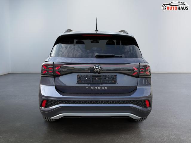 Volkswagen T-Cross 1,0 TSI DSG R-Line IQ Matrix ACC 2Zokl PDC Kam 18Z 