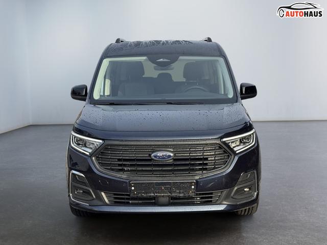  Ford Grand Tourneo Titanium