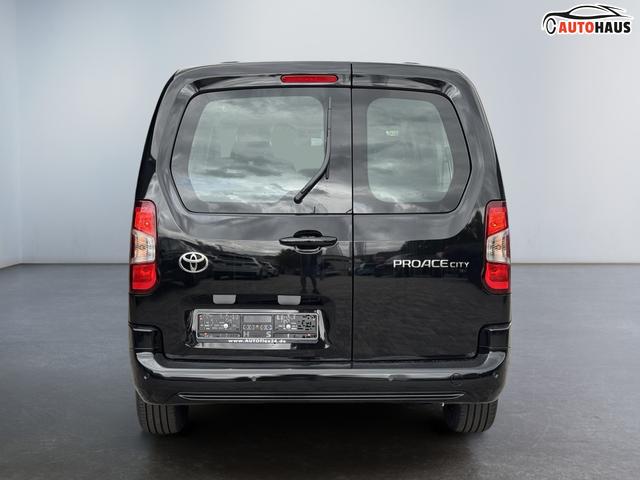 EU Neuwagen Toyota Proace City Verso L2 7 Sitzer 