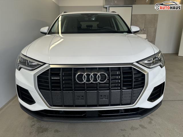 Audi Q3 40 TDI quattro AHK+ACC+Navi+Kamera+Alu18 