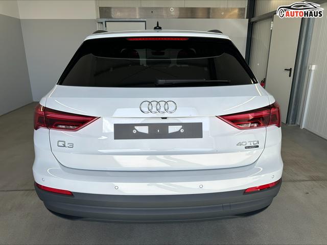 Audi Q3 40 TDI quattro AHK+ACC+Navi+Kamera+Alu18 