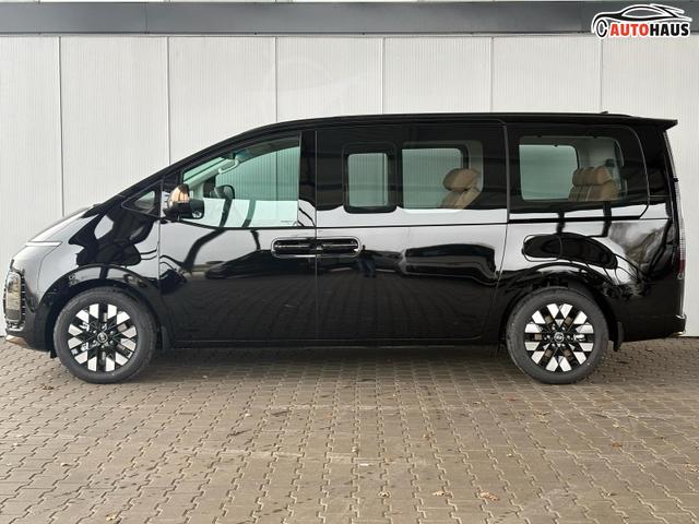 Hyundai Staria Luxury 1.6 T-GDi HEV 2WD 7-Sitzer / 360&deg; Kam. 4x Shz + Sitzbel&uuml;ftung Leder 