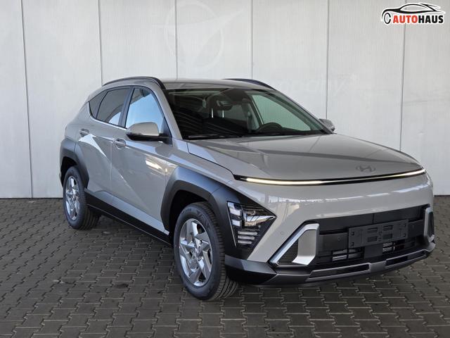 Hyundai KONA Prime 1.6 T-GDI 4WD DCT / ACC LED 4x Shz + Lenkradheizung Keyless Privacy Alu 17" *Frei Haus geliefert, ab der 2. Bestellung* 