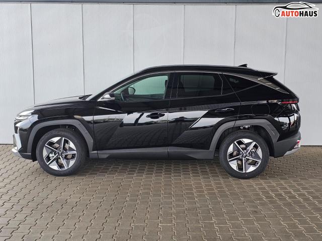 Hyundai TUCSON E-Motion 1.6 T-GDI 2WD / Panoramadach Sitz + Lenkradheizung LED Navi PDC V&H Kamera Alu 18" 