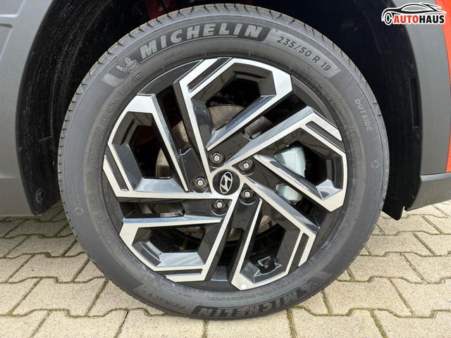 Hyundai TUCSON E-Motion 1,6 T-GDi 2WD HEV / ACC LED Sitz + Lenkradheizung Navi PDC V&H Kamera Alu 19" 