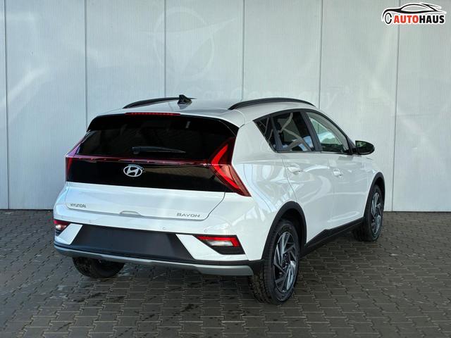 Hyundai BAYON Premium 1.2 MPI / Navi Sitz + Lenkradheizung R&uuml;ckfahrkamera Tempomat Klimaautomatik Alu 16" 