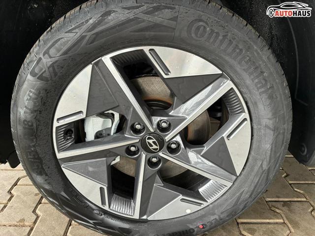 Hyundai TUCSON E-Motion 1.6 T-GDi 2WD HEV / Panoramadach ACC LED Sitz + Lenkradheizung Navi PDC V&H Kamera Alu 18" 