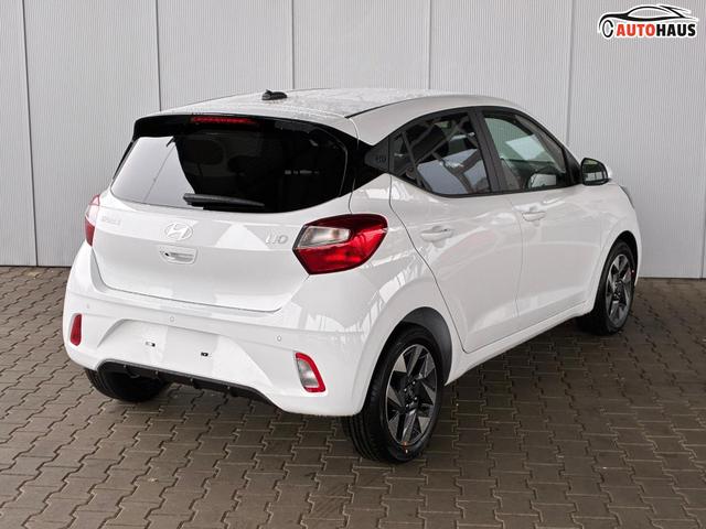 Hyundai i10 Advance 1.2 GDI Automatik / R&uuml;ckfahrkamera Sitz + Lenkradheizung Navi Alu 15" 