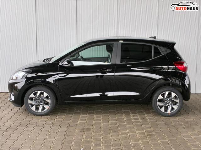Hyundai i10 Premium 1.2 GDI Automatik / Sitz + Lenkradheizung Navi Klimaautomatik Alu 15'' 