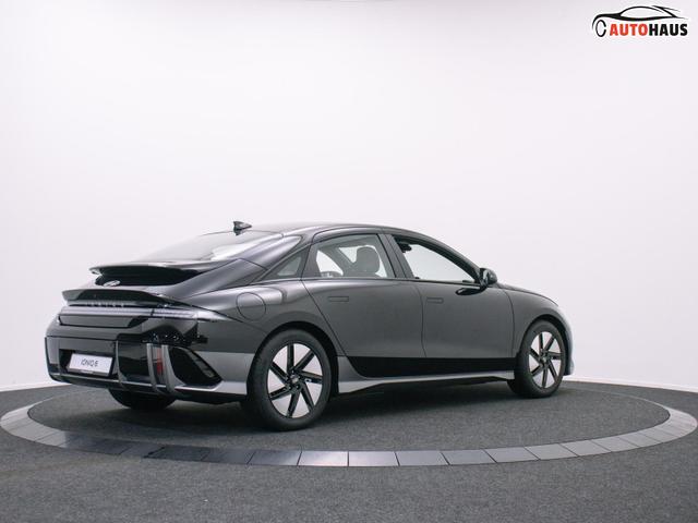 Hyundai IONIQ 6 77,4 kWh RWD / ACC LED Elekt. Heckklappe 2-Zonen Klimaaut. Alu 18" 