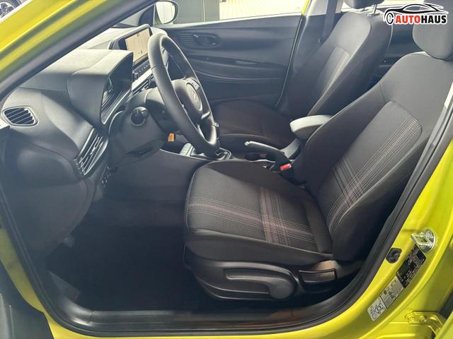 Hyundai i20 Comfort+ 1.2 GDI 79 PS 5MT Winterpaket / PDC m.Kamera Navi ALU 16 Temp. 