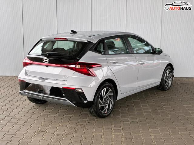 Hyundai i20 Comfort+ 1.0 T-GDI 6MT / Navi PDC m. Kamera ALU 16 