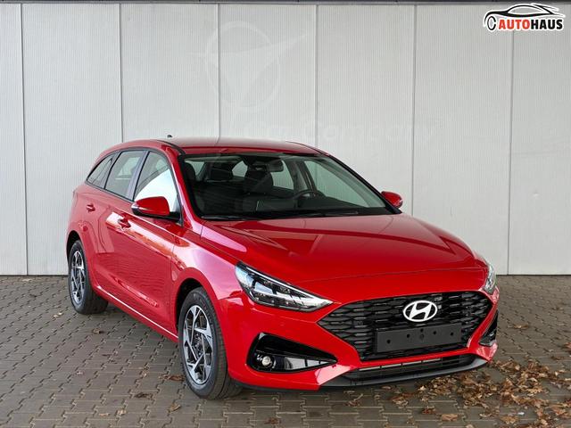 Hyundai i30 Kombi Style 1.5 T-GDI mHEV 140PS 6MT / PDC V. & H. m. Kamera LED Navi Alu 16 