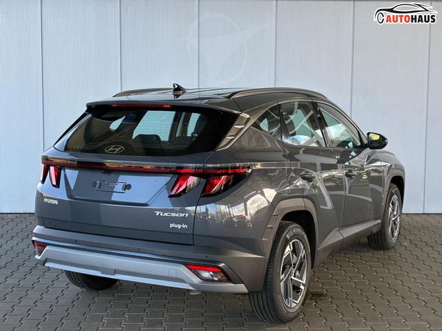 Hyundai TUCSON 1.6 T-GDI PHEV (Plug-in) / Sitz + Lenkradheizung Tempomat Navi Alu 17/ LED Keyless 