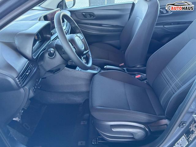 Hyundai i20 Comfort 1.0 T-GDi 7DCT / Navi Tempomat Sitz + Lenkradheizung PDC Hinten mit Kamera 