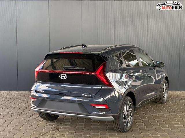Hyundai BAYON Comfort Plus 1.2 MPI / Sitz + Lenkradheizung PDC V&H Kamera LED Tempomat Keyless Alu 16" 