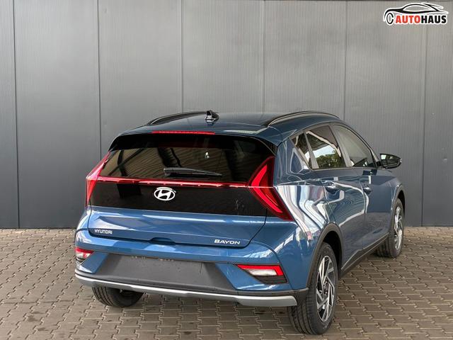 Hyundai BAYON Comfort Plus 1.2 MPI / Sitz + Lenkradheizung PDC V&H Kamera LED Tempomat Keyless Alu 16" 