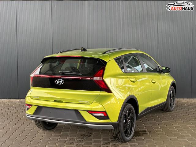 Hyundai BAYON Blackline 6MT / PDC + Kamera Sitz Lenkradheizung LED Privacy Alu 16" 