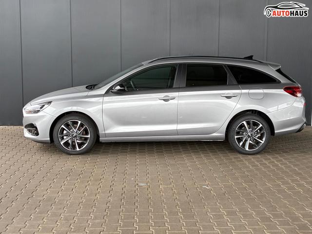 Hyundai i30 Kombi Comfort Plus 1.0 TGDI DCT / Navi Sitz + Lenkradheizung PDC V&H Kamera LED Alu 17" 