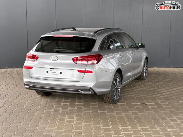 Hyundai i30 Kombi Comfort Plus 1.0 TGDI DCT / Navi Sitz + Lenkradheizung PDC V&H Kamera LED Alu 17" 
