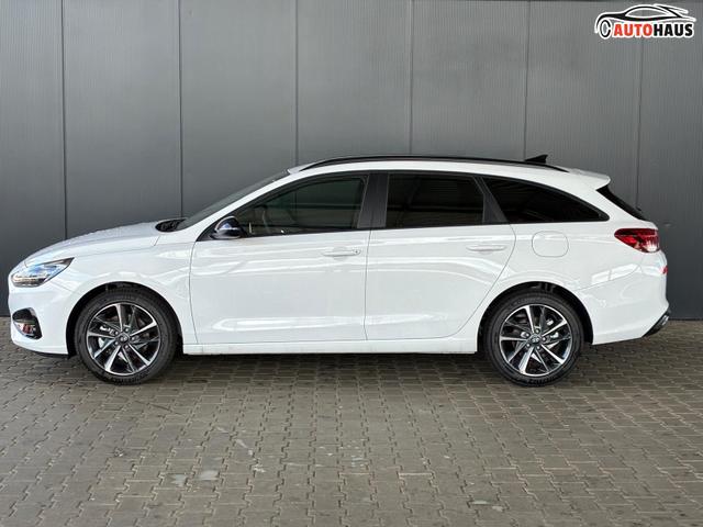 Hyundai i30 Kombi Comfort Plus 1.0 TGDI DCT / Navi Sitz + Lenkradheizung PDC V&H Kamera LED Alu 17" 