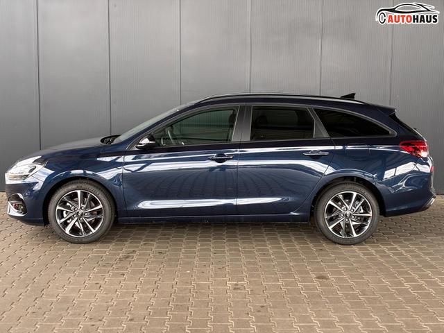 Hyundai i30 Kombi Comfort Plus 1.0 TGDI DCT / Navi Sitz + Lenkradheizung PDC V&H Kamera LED Alu 17" 