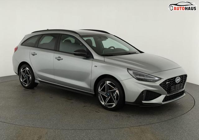 Hyundai i30 Kombi - N Line 1.5 T-GDI DCT Line, Side, LED, Navi, Kamera