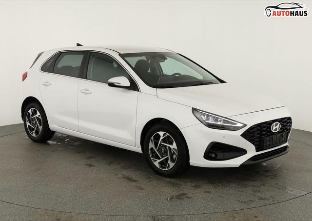 Hyundai i30 - Style 1.5 T-GDI Style, Navi, Kamera, LED, 16-Zoll, Winterpaket