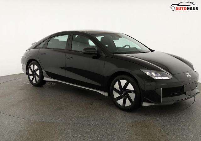 Hyundai IONIQ 6 - 77,4 kWh Base Long Range, Navi, Kamera, Winterpaket, Wärmepumpe