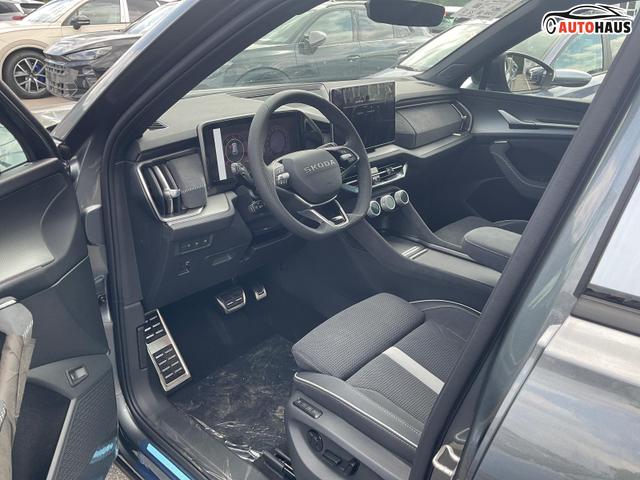 Skoda Kodiaq - 1.5 TSI mHEV 110kW Sportline DSG Sportline, 7-Sitzer, Pano, AHK, Navi, Matrix