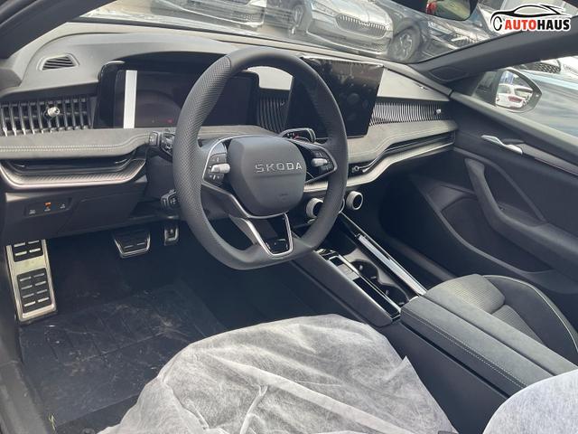 Skoda Superb Combi - 1.5 TSI iV 150 kW Sportline DSG Sportline, AHK, Matrix, Side, el. Klappe, Navi