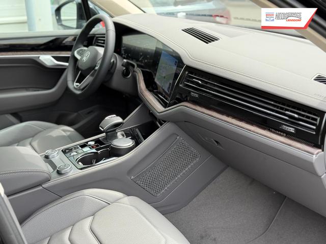 Volkswagen Touareg Elegance 3.0 V6 TDI *360°*AHK*MATRIX 
