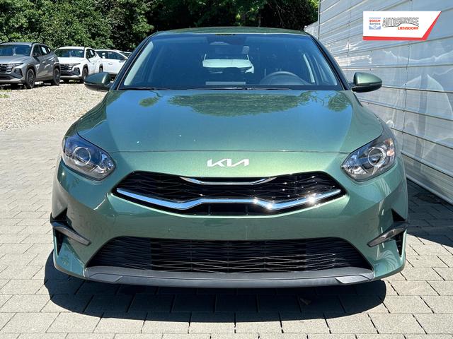 Kia Ceed Gold 1.5 T-GDi, DCT Android Auto*Navi*WinterPak*Klimaauto*16"*Kamera*PrivacyGlas* 
