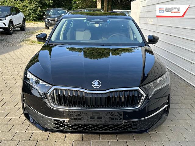 Skoda Octavia Combi Selection Kombi 1.5 TSI DSG AHK*Android Auto*ACC*SHZ*E-Heck*Keyless*Kamera*2Z Klimaauto 