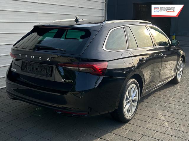 Skoda Octavia Combi Selection Kombi 1.5 TSI DSG AHK*Android Auto*ACC*SHZ*E-Heck*Keyless*Kamera*2Z Klimaauto 