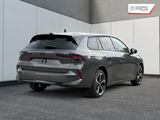 Opel / Astra Sports Tourer / / / / 