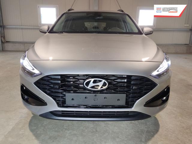 Hyundai / i30 Kombi / Silber / / / , Beispielbilder, ggf. teilweise mit Sonderausstattung