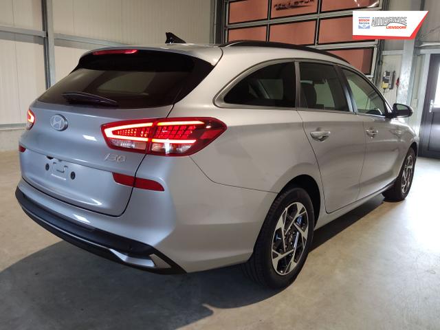 Hyundai / i30 Kombi / Silber / / / , Beispielbilder, ggf. teilweise mit Sonderausstattung