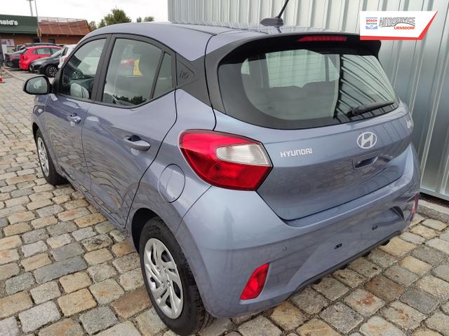 Hyundai / i10 / Blau / / / 