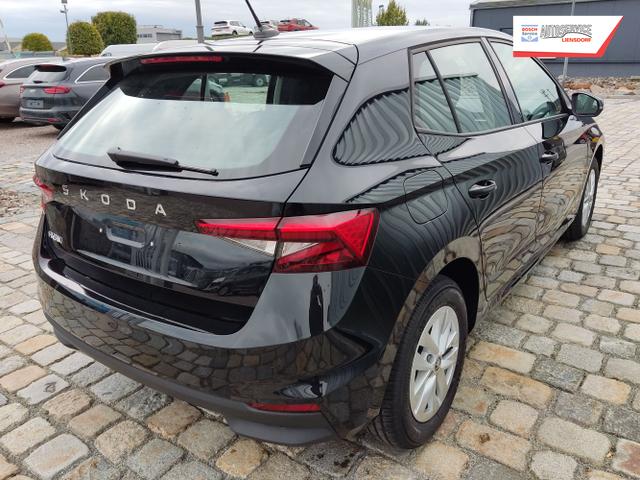 Skoda / Fabia / Schwarz / / / 