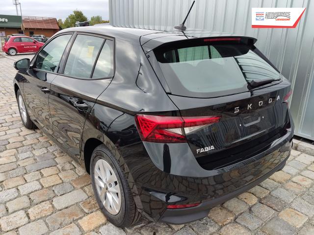 Skoda / Fabia / Schwarz / / / 