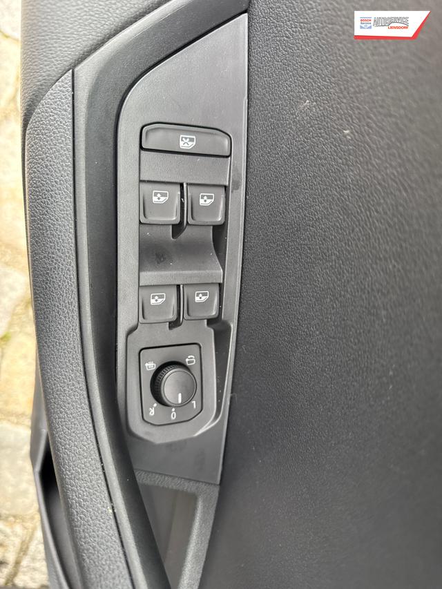 Skoda / Karoq / Grau / / / , Beispielbilder, ggf. teilweise mit Sonderausstattung