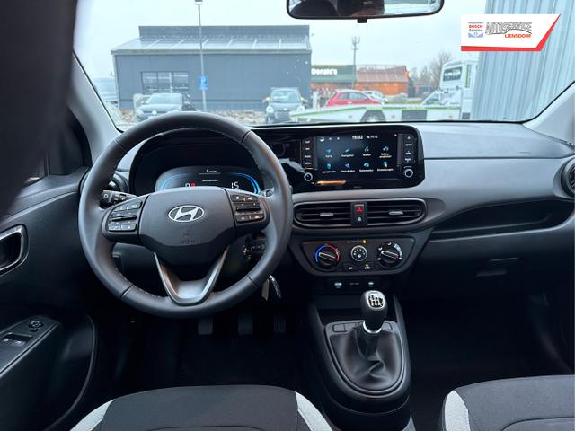 Hyundai / i10 / Grau / / / 