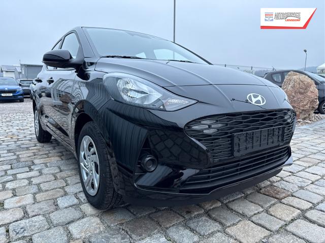 Hyundai / i10 / Schwarz / / / 