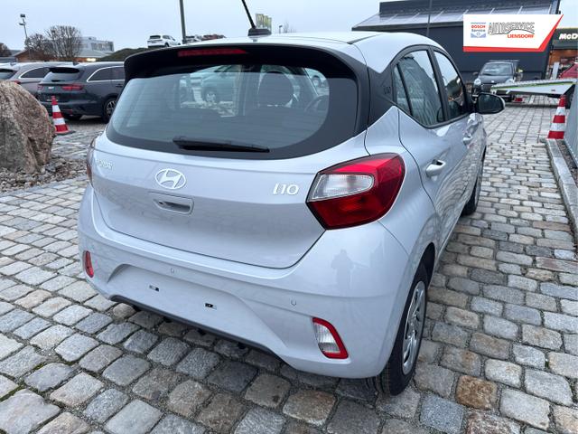Hyundai / i10 / Silber / / / 