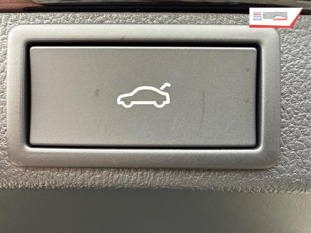 Skoda / Octavia Combi / Schwarz / / / , Beispielbilder, ggf. teilweise mit Sonderausstattung