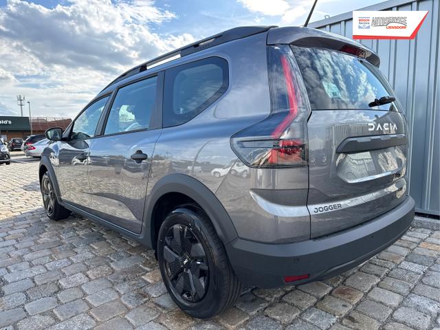 Dacia / Jogger / Grau / / / 